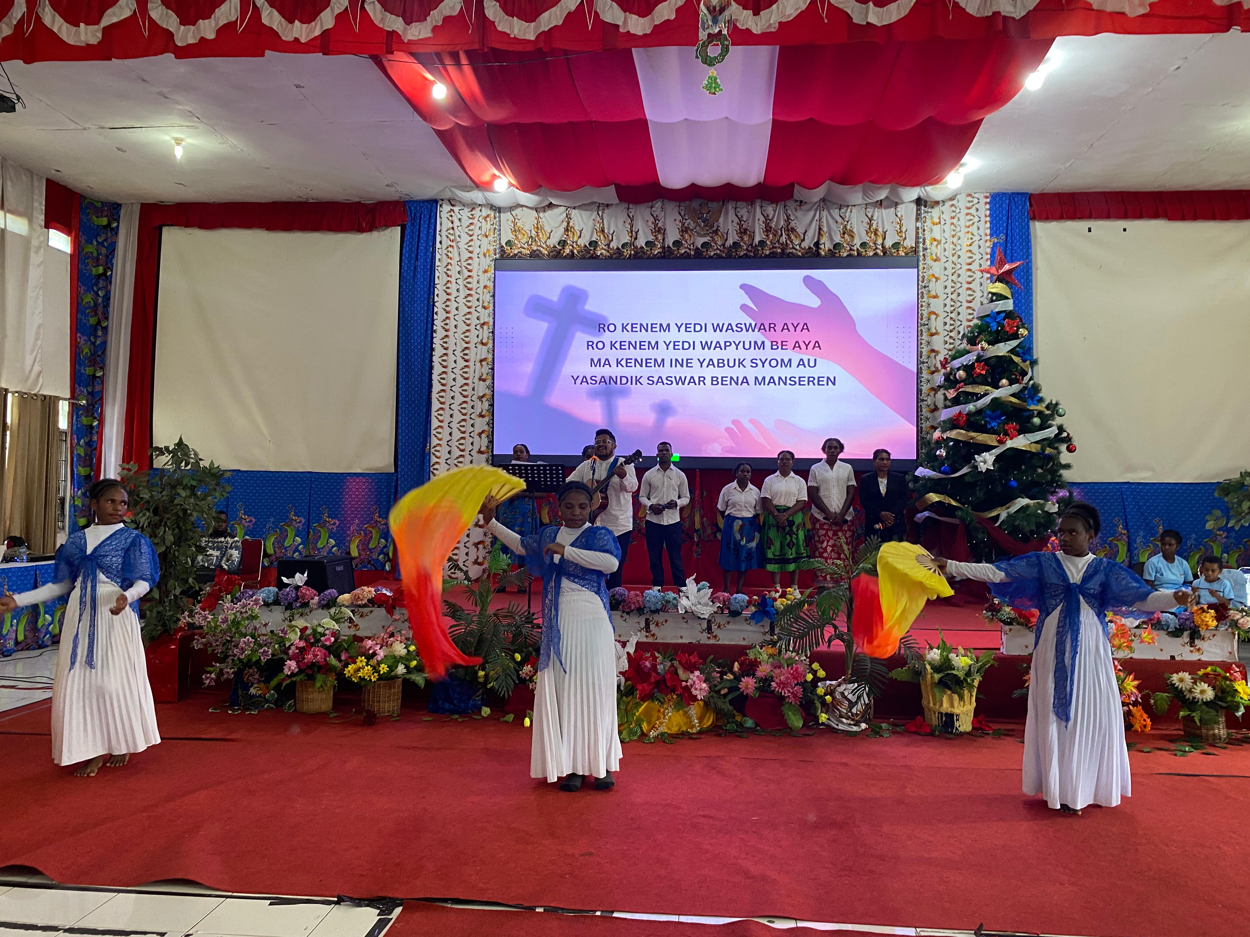 PJ Bupati Puncak Dorong Anak dan Remaja Jangan Mudah Menyerah Mencapai Masa Depan